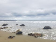 -摩拉基大圆石