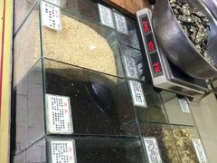 -苗苗五谷养生磨坊(水陆小区店)