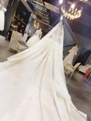 点击看大图 -艾米丽婚纱礼服