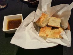 餐前面包-Efes Turkish & Mediterranean Cuisine 艾菲斯餐厅(陆家嘴店)
