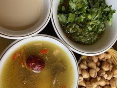 -峰瑞藏地美食·石锅鸡·牦牛肉(大昭寺品牌店)