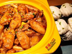 -多嘴超级肉蟹煲(杉杉国潮主题店)