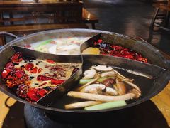-白乐天毛肚火锅馆(南滨路店)