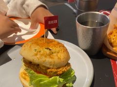 -必胜客(周浦万达店)