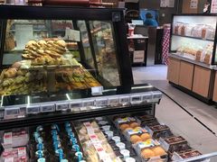 面包甜点陈列柜-盒马鲜生(宝地店)