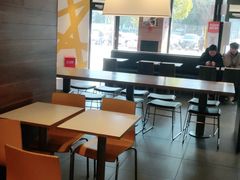 大堂-麦当劳(衡阳中心汽车站店)