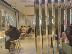 -奈雪的茶(亨特国际广场店)