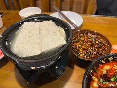 -重庆石磨豆花庄(乔庄店)