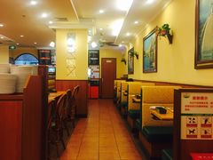 卡座-萨莉亚意式餐厅(深南茂业店)