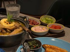 香茅草烤罗非鱼-半山腰·云南菜(侨福芳草地店)