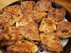 烤饼-老东镇啤酒屋海鲜加工·蒸汽海鲜·海鲜烧烤(台东店)