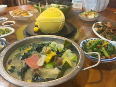 -郭巨人农家食堂(南部商务区店)