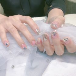 -YCai简薇美甲美睫美妆