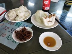 -四平包子铺