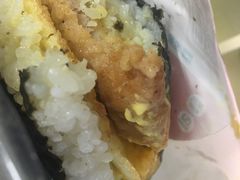 -全家便利店(杭州龙翔桥地铁站店)