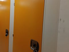 -安东易迷你自助仓储寄存仓库(顾戴路店)