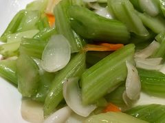 百合炒西芹-和记小菜(大宁店)