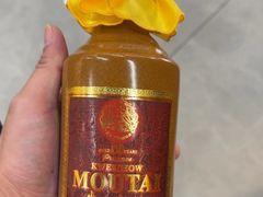 -至铖名酒回收茅台五粮液冬虫夏草