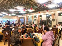 大堂-盛记顺德高佬猪杂粥