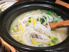 云南过桥米线-云海肴·汽锅鸡·云南菜(高德置地店)
