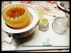-燕庭·纯燕窝·甜品下午茶(南京西路店)