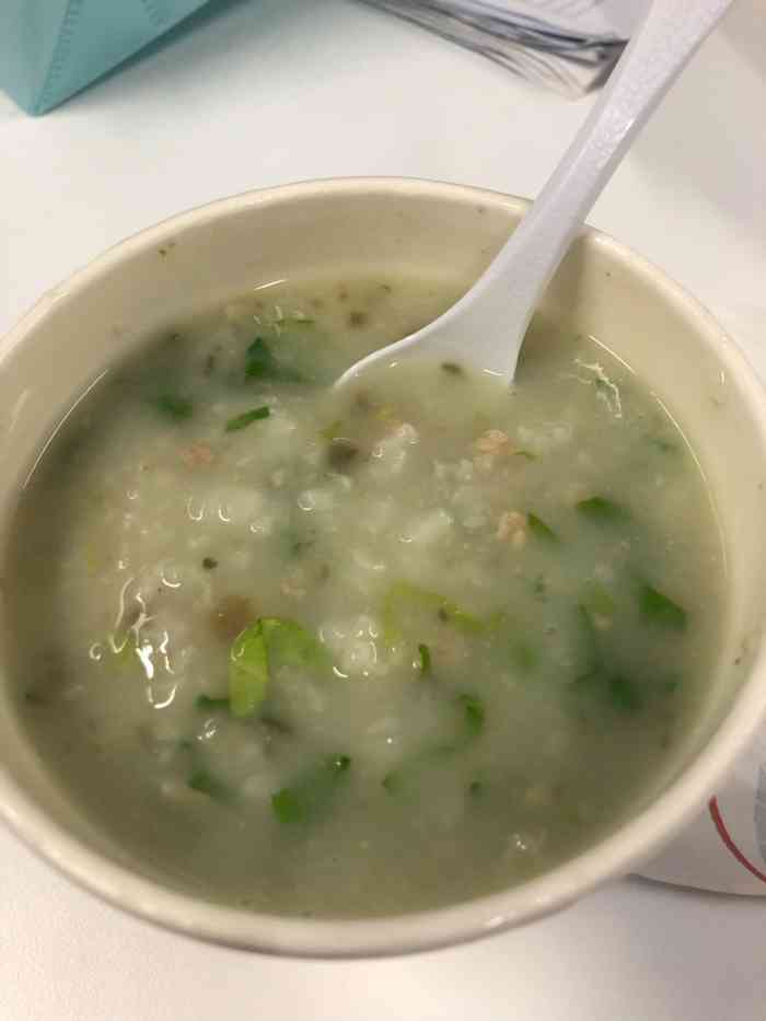 订了个粥的外卖,一直觉得外卖的粥特别好喝,自己家真做不出来.
