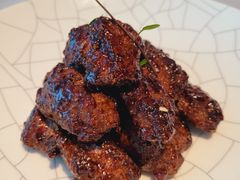 沪市牛肉粒-屋里厢上海菜馆