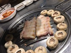 五花肉-缸桶屋韩国料理·全程帮烤(泰禾店)