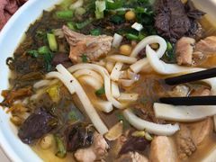 -文山荷鲜居(翠湖店)