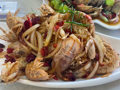 -覃记海鲜美食餐厅