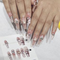 -艾珂·美甲美睫