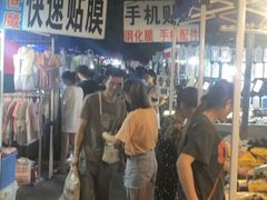 -吴山路夜市