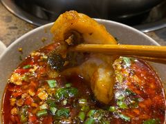 -肖肖酸萝卜鱼火锅(总店)