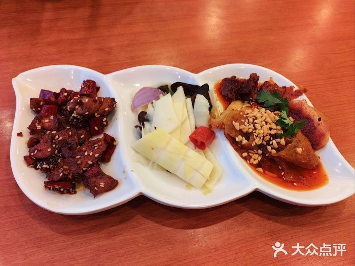 龙抄手(春熙路总店)橙香兔丁图片