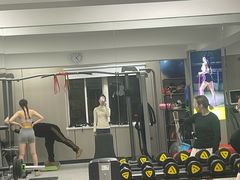 -琪航健身工作室(徐汇光大店)