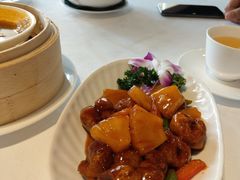 菠萝咕噜肉-桃花源小厨