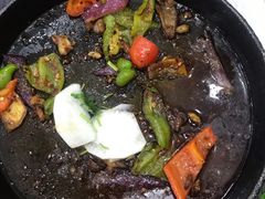 -撒拉人家.酸菜牦牛肉火锅