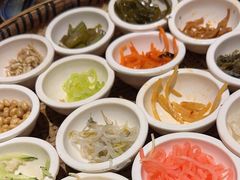 -包整·丝娃娃(一览甲秀楼风景店)