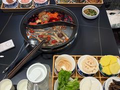 -俏媳妇火锅(宽窄巷子店)