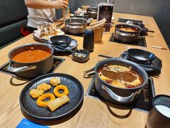 -爱伲PLUS·牛肉海鲜自助火锅(融创店)