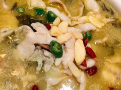 -老季市·三代非遗传承·地标美食老汁鸡(工农路店)