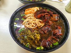 -小龙大肉面馆