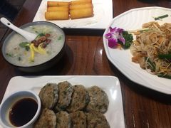 -黄但记老店·陈村粉食府