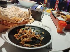 -路边边.炒菜烧烤.音乐餐厅(良乡长虹店)