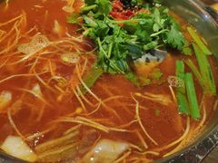 酸汤鱼-老凯俚酸汤鱼(鸿通城店)