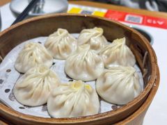 -馋三尺蟹粉小笼(人民广场店)