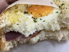 太阳蛋培根烤吐司-星巴克(天津东江道香年广场店)