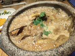 白洋淀石锅嘎鱼-小放牛炒菜馆(中山路乐汇城店)