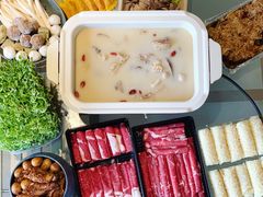 -捞王锅物料理(上海世茂广场店)