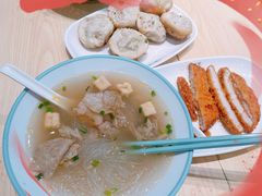 -大食代美食广场(上海中心店)